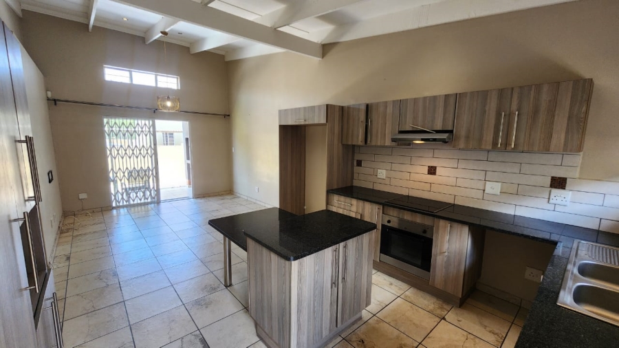 To Let 3 Bedroom Property for Rent in Waterval East North West